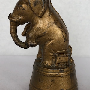 circa 1920&#39;s A.C. Williams &quot;Elephant on a Bench on a Tub&quot; Cast Iron Still Bank - Excellent Condition