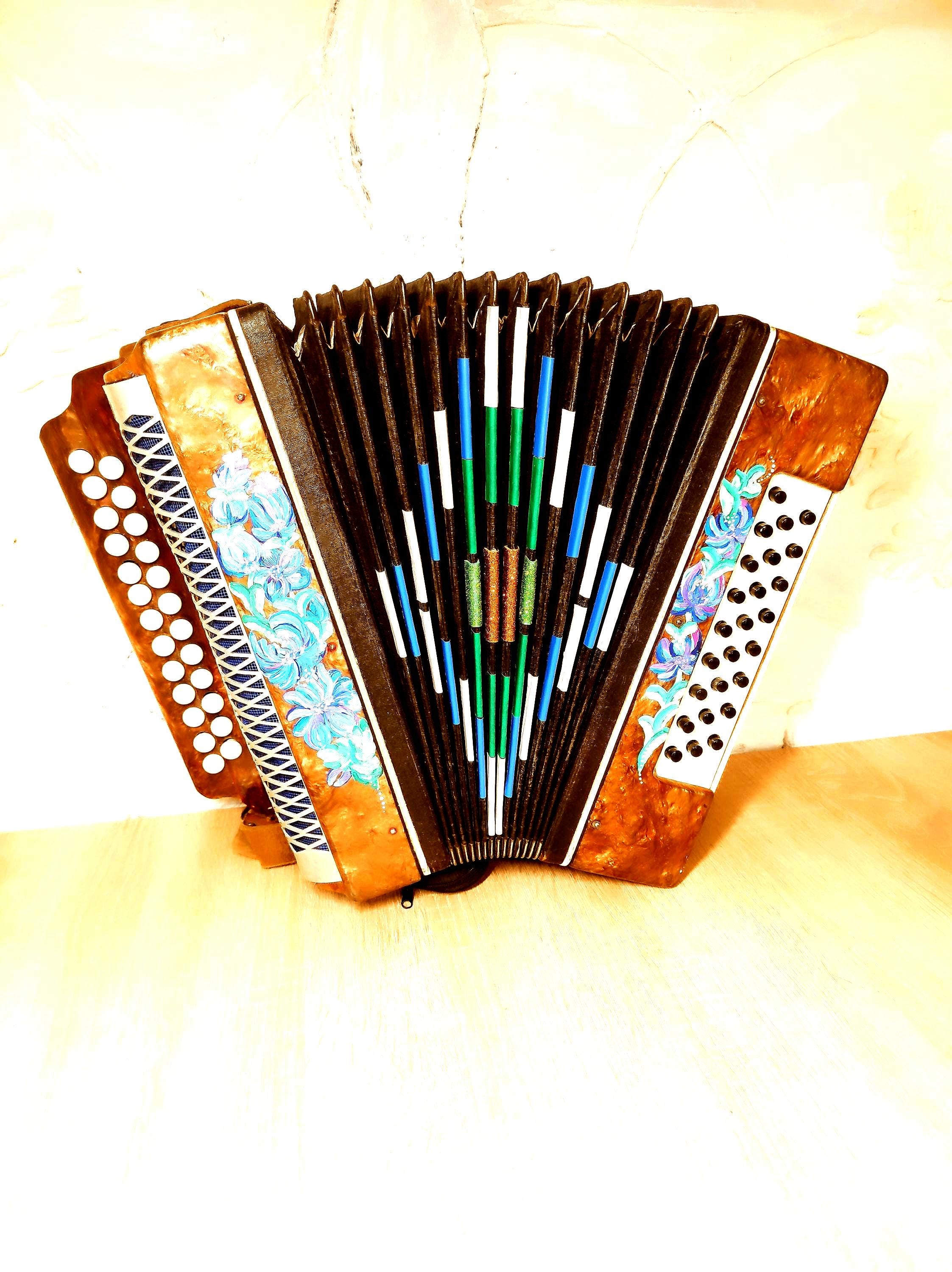 Weltmeister accordion - Etsy 日本