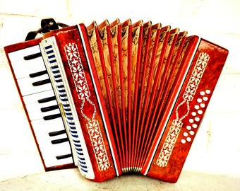 The accordion of spring of the USSR
