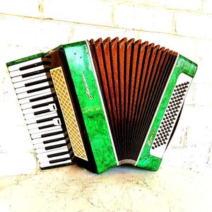 Bayan Accordion - Etsy