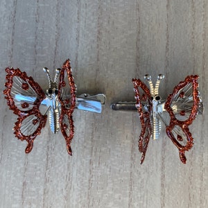 BeeSpring 2PCS Golden Butterfly Hair Clips Moving Wings hairpin decorations