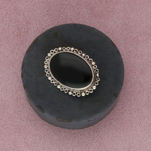 sterling silver vintage mexico oval black onyx brooch