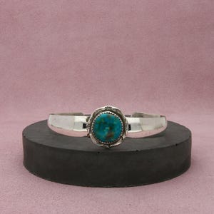 navajo sterling silver vintage turquoise cuff bracelet size 6.5in