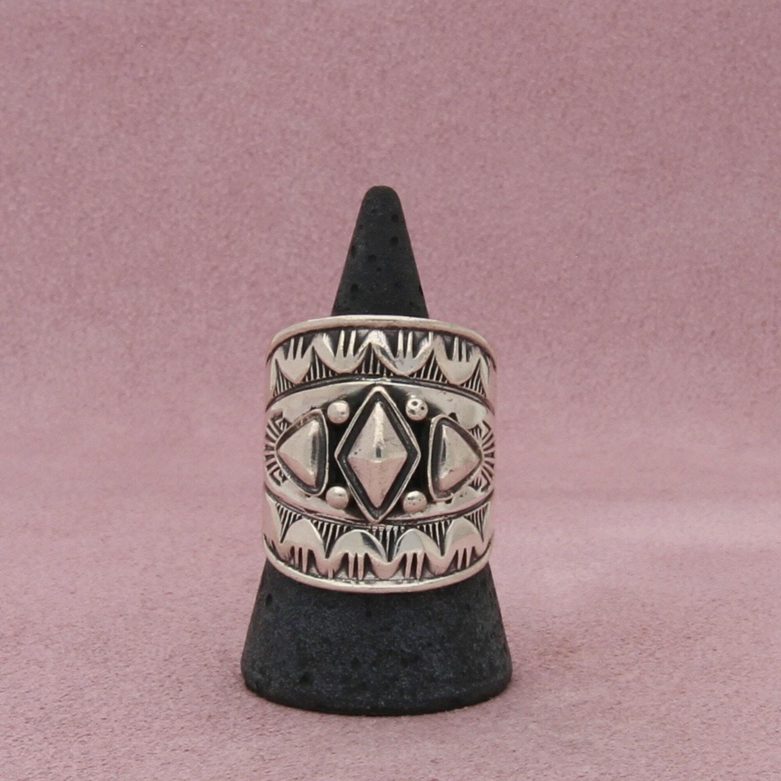 Navajo Sterling Silver Vintage Derrick Gordon Cigar Band Ring Size