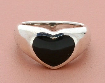 sterling silver black onyx heart signet ring size 5.5