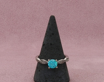 sterling silver round-cut blue cz ring size 10.75