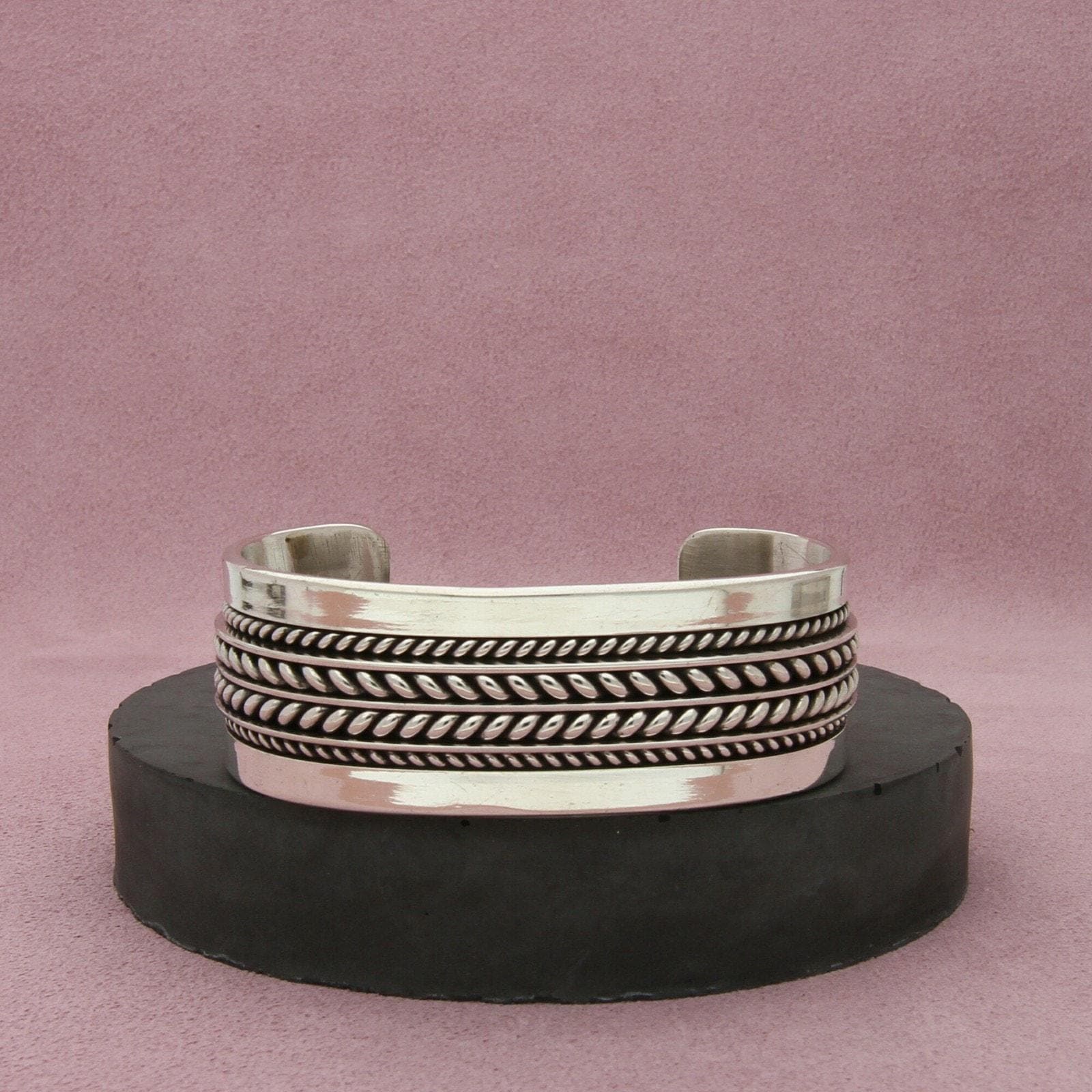 Tom Hawk Bracelet - Etsy