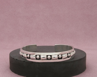 taxco mexico sterling silver vintage unique beaded cuff bracelet size 6.75in