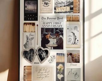 Könnte beinhalten: Ein gerahmtes Collage mit verschiedenen Andenken. Es enthält einen digitalen Mediaplayer, ein Restaurantschild, Streichholzschachteln, eine Zeitung mit "HAPPY FIRST ANNIVERSARY", ein Hundeporträt, ein herzförmiges Medaillon, Würfel und ein Foto mit dem Text "Forever".