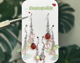 set oorbellen minnaarmeisje | lieveheersbeestje, bloem, steroorbellen