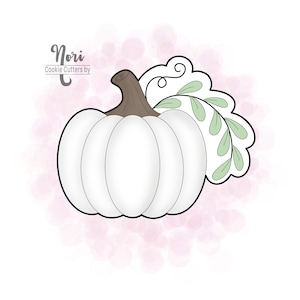 Pumpkin 1 Cookie Cutter with Greenery- Cookie Cutters By Nori - CN0039