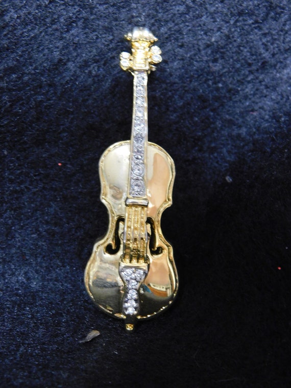 Violin Pin in Gold Tone with Clear Rhinestones - image 2