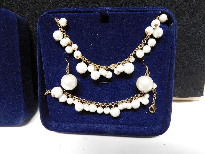 Stauer Pearl Necklace, Bracelet, and Earring Set Etsy