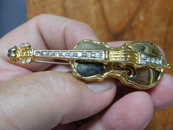 Violin Pin in Gold Tone with Clear Rhinestones - image 1