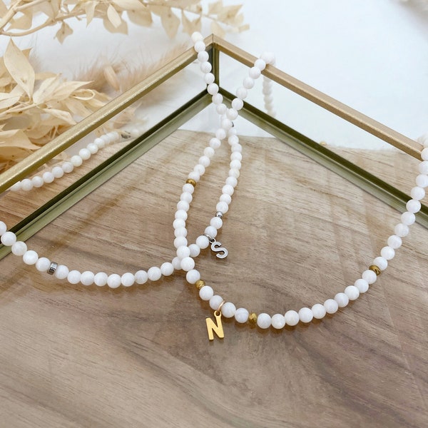 Collier coquillages blancs à personnaliser