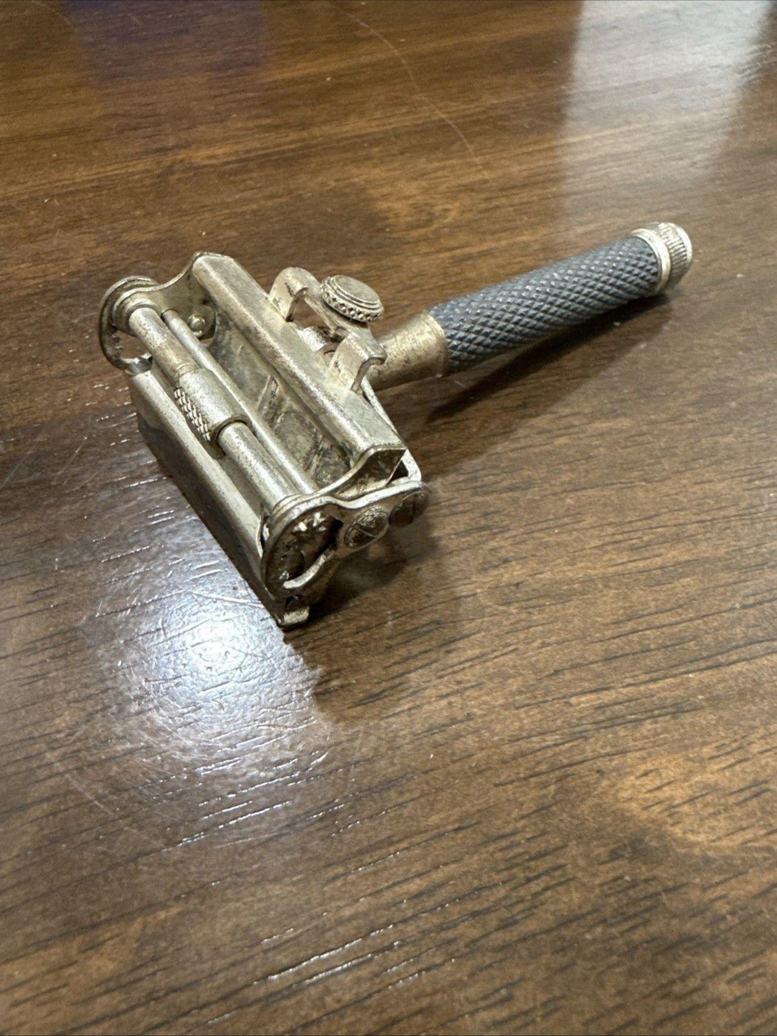 Vintage Wilkinson Sword Safety Razor Pat. No. 321115 Made in England