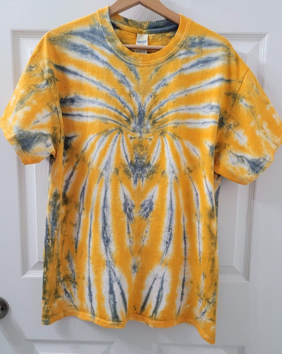 My Blue Heaven Ice Dye V-Neck Shirt Large