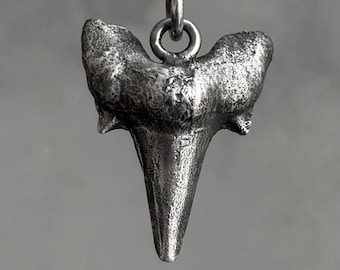 Shark Tooth Silver Pendant – Oxidized Brutalist Unisex Necklace