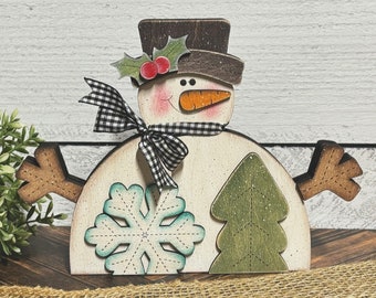 Gestikte Snowman Shelf Sitter! Kerstmis, winter, aanpasbaar, familie, cadeau, sneeuwvlok, sneeuwbol, partituur, decor, digitaal bestand SVG-bundel