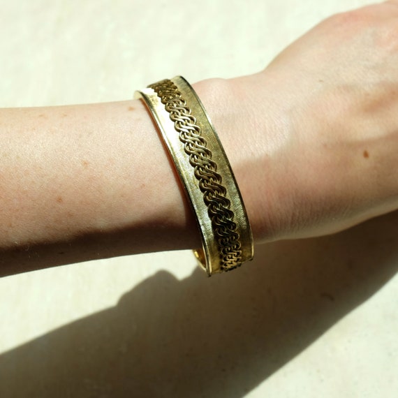 vintage gold bracelet, gold bangle, vintage bangle