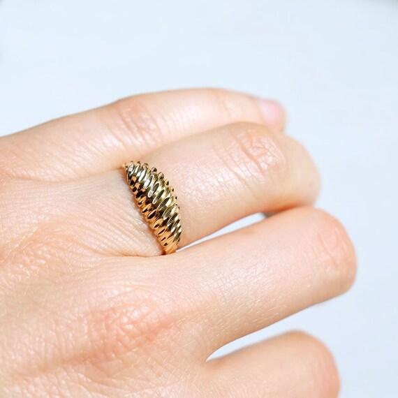 10k gold ring, gold dome ring, diamond cut ring, 1