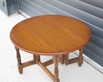 Antique oak drop leaf coffee table