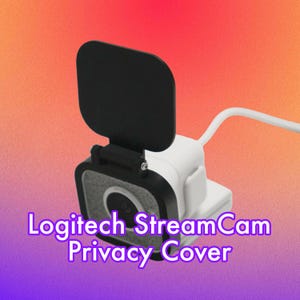 Puede incluir: Un letrero de madera rústico con la frase "Welcome to our porch" en letras blancas. El letrero tiene un acabado envejecido, perfecto para la decoración exterior.