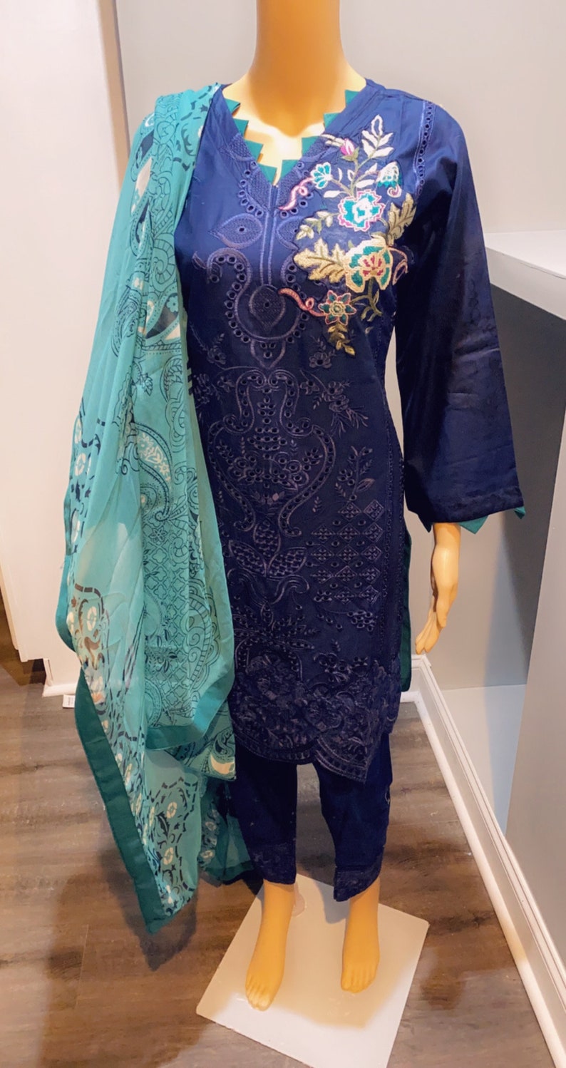 Pakistani salwar kameez Pakistani wedding dress Indian dress Pakistani ready to wear suit