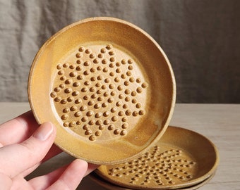 Ceramic Garlic/Ginger Grater Plate