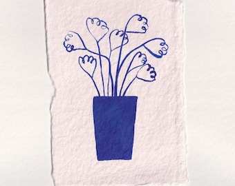 Dibujo floral a tinta sobre papel de algodón 100% reciclado hecho a mano.