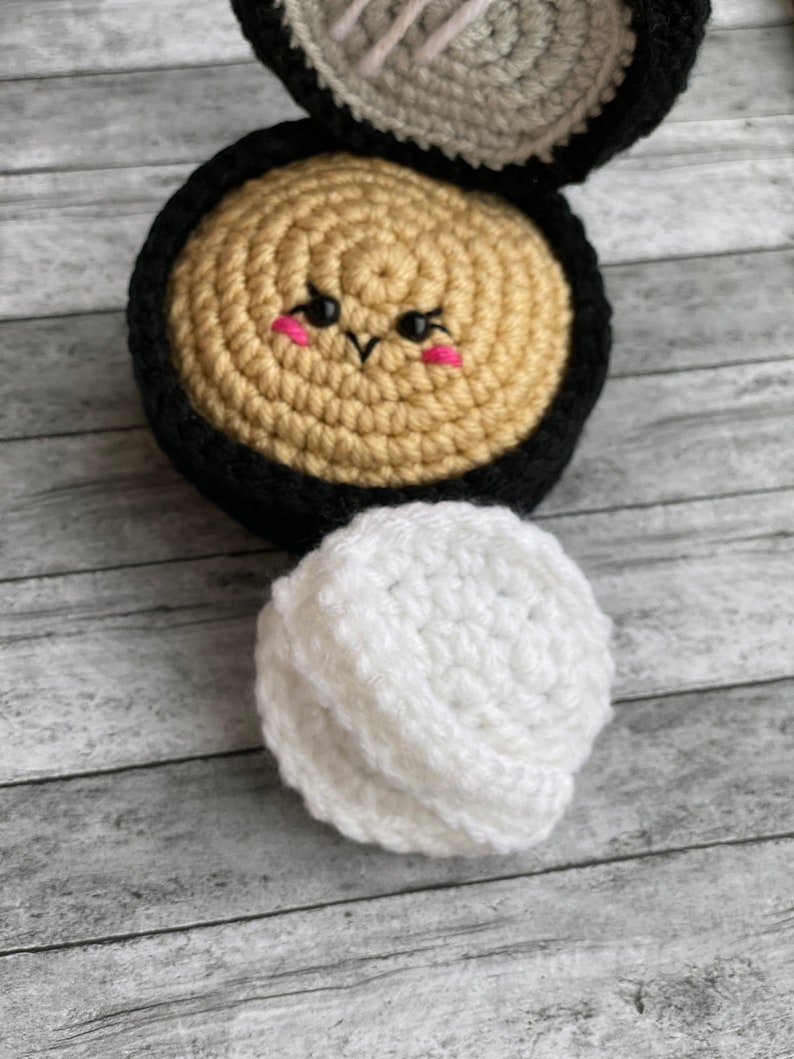 Makeup Compact and Blush Crochet Pattern, Amigurumi Makeup Pattern image 3