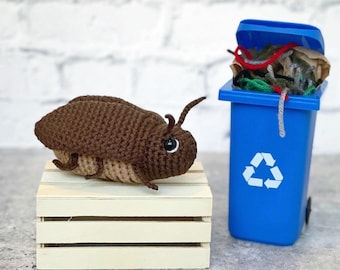 Crunch the Cockroach Crochet Pattern, Amigurumi Pattern