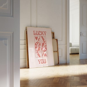 Póster con la frase Lucky You | Impresión con la frase Queen | Impresión tipográfica divertida | Póster con la frase Lucky You | Impresión de pared con la frase Queen | Impresión ecléctica | Arte de pared rosa