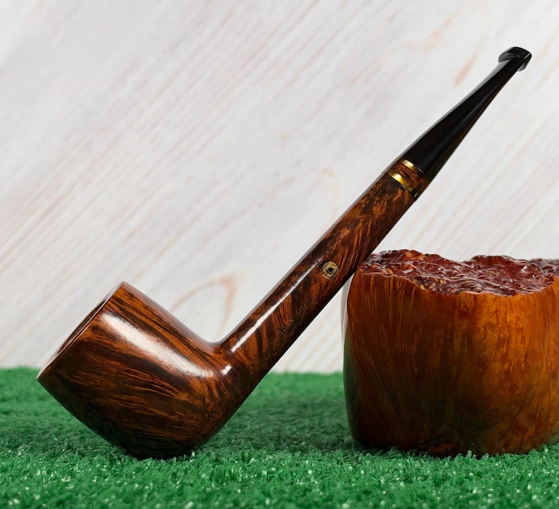 Duncan Hill Christmas 1992 Smooth Canadian Vintage Pipe in Very Near Mint Condition