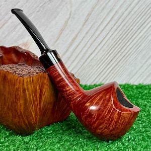 Poul Winslow Crown 300 UNSMOKED Freehand Danish Pipe w/ Awesome 360 Deg. Flame Grain In A Red Stain.  W/ Original Sock.  Denmark.