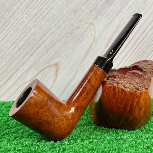 Clarence Mickles 2 Dot Lg/XL Dublin Artisan Vintage Pipe in Near Mint Condition.  American Made ca 1960’s-1980’s. Very Nice Find! USA Made