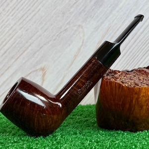 Danco Robust, Chunky Lovat or Long Shank Billiard Pipe, Barely Smoked At All. Robust Styling & Large Chamber. Clean and Waxed.