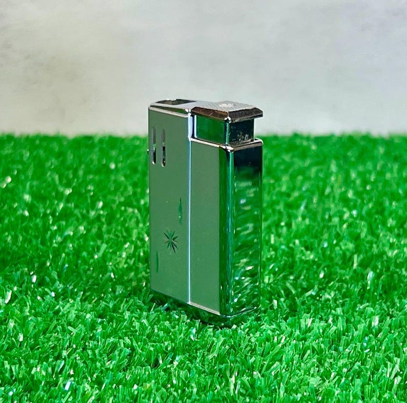 Vintage Kaywoodie Lighter, New in Case Silver Color Art Deco Soft Flame