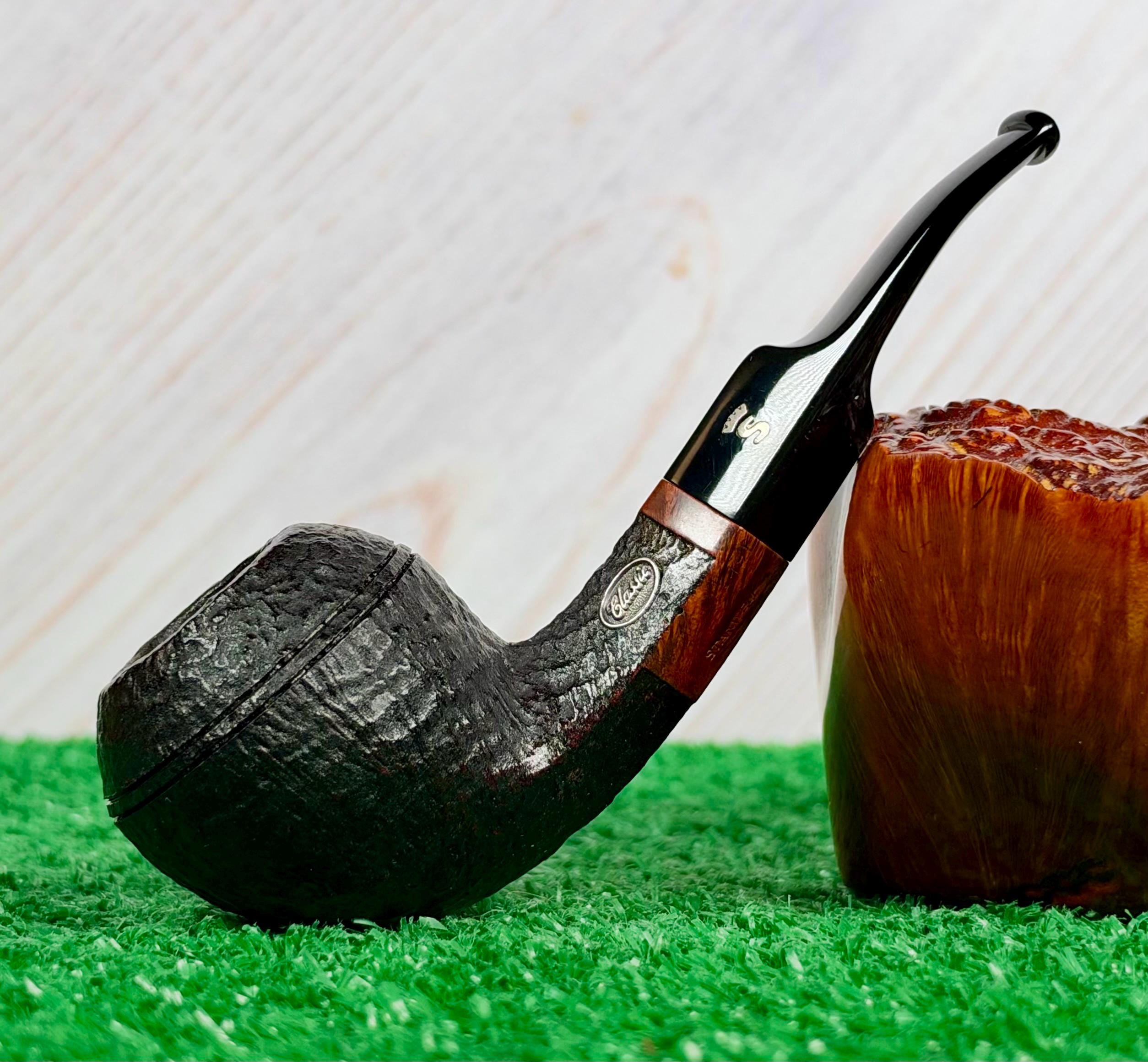 Stanwell Classic (Tom Eltang Designed) Barely Smoked 1970-1990’s #191 Sandblasted Bent Bulldog w/ Plaque