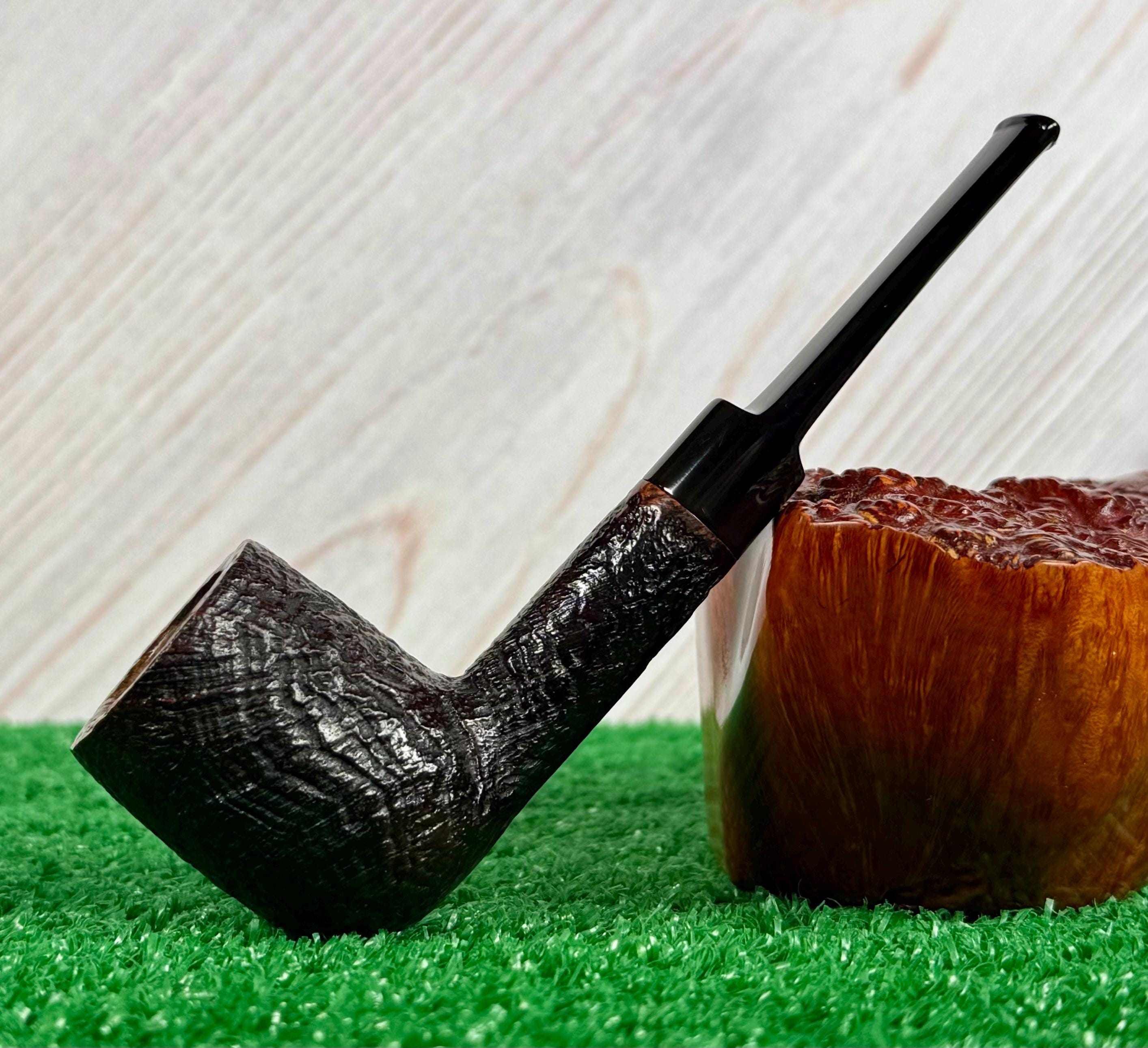 Digby (GBD) 1960-1970’s 9447 Sandblasted Billiard Vintage Pipe w/ Saddle Stem