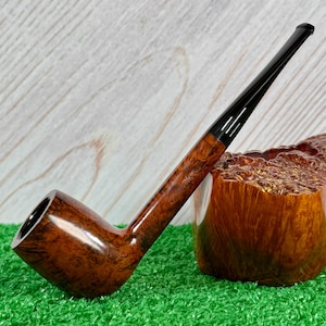 Comoy’s The Guildhall #66 Billiard / Canadian Hybrid English Pipe ca 1960-70’s.  Excellent Condition, Prof. Restored and Clean! England