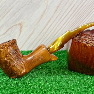 Ascorti New Dear Freehand Style Billiard Pipe, Vintage Carved Finish in Excellent Condition & Prof. Restored. Italy