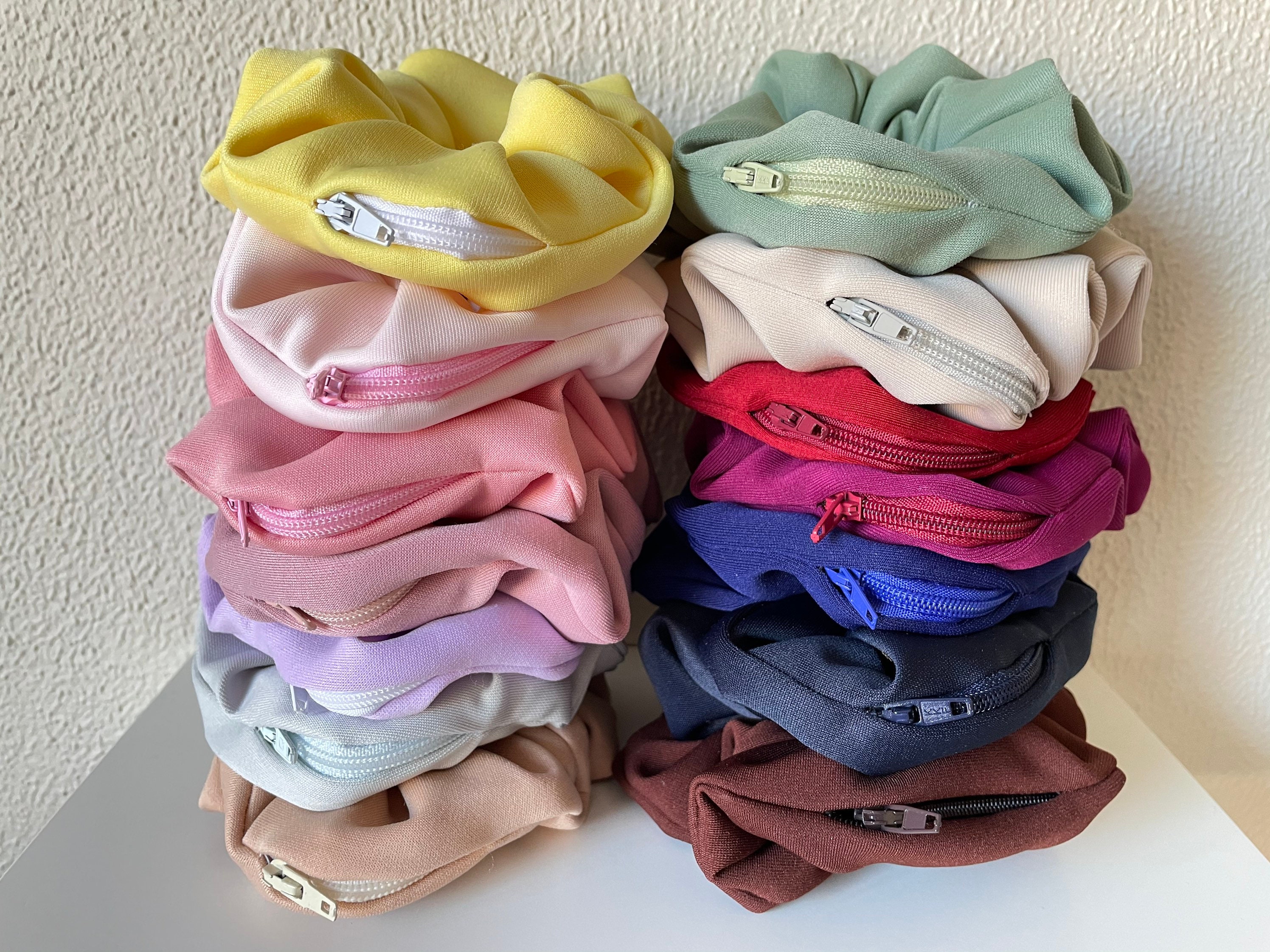 Zipper Scrunchie / Scrunchies with pocket / Pocket Scrunchie / Medium…