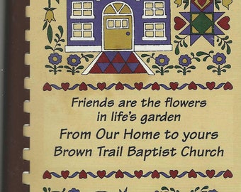 Libro de cocina vintage de la Iglesia Bautista Brown Trail de Hurst, Texas. Recetas favoritas de la comunidad de Texas. Libro de cocina local poco común.
