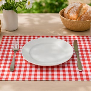 Red checked placemat | Handmade in Munich | Vichy check placemat 32 x 44 cm | 100% cotton | Non-iron & washable