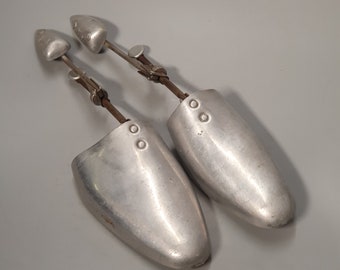 Pair of Vintage Aluminium Shoes Metal Shoe Stretcher, Shoe Last, Size 9 to Size 10 M