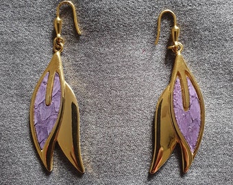 Vintage Retro 1980s purple gold faux snakeskin earrings