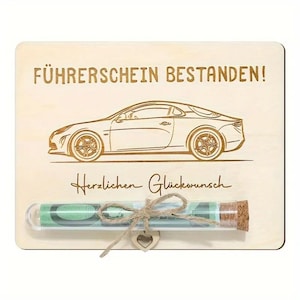 Cadeau en espèces pour la réussite de votre examen de conduite – carte en bois avec gravure de voiture et tube à billets – cadeau pour l'examen de conduite