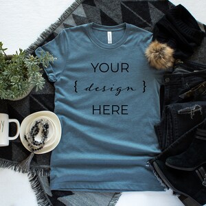 Heather Slate - Bella Canvas 3001 - Mockup świąteczny - Mockup Bella Canvas - Pobieranie cyfrowe - Mockup płaski - Mockup koszulki - Koszulka T-shirt