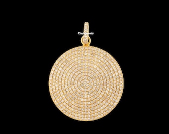 Colgante de disco de diamante en oro amarillo de 14 k: dije hecho a mano (22 mm)